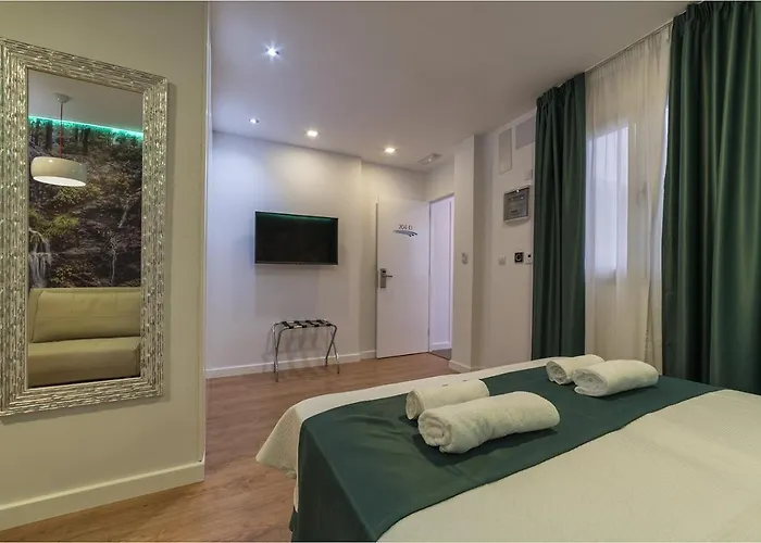 מלון Ciudad Del Mar 3*